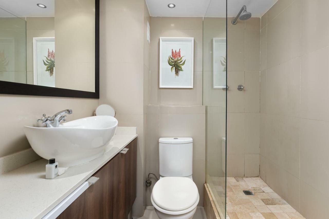 קייפטאון Montclair Apartments מראה חיצוני תמונה